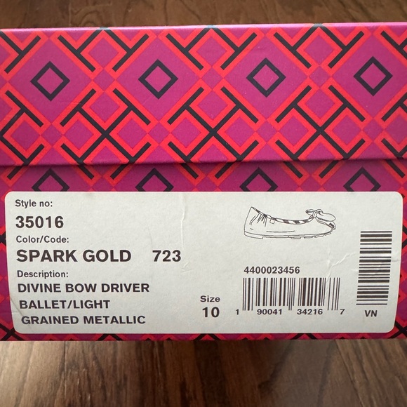 Tory Burch Divine Bow Driver - Spark Gold. Size 10 - Picture 3 of 7